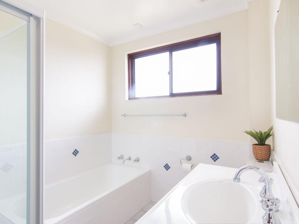 Shower, Bathroom, Bath