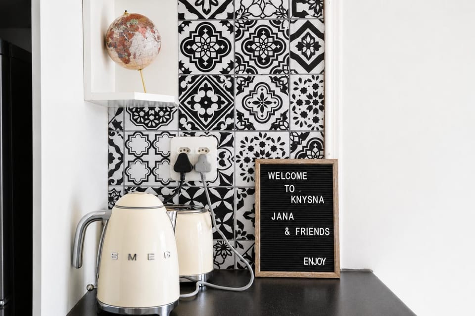 Coffee/tea facilities, Kitchen or kitchenette, toaster