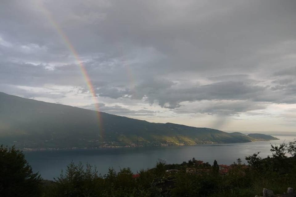 Bungalow Sonnensee mit phantastischem Fernblick House in Tignale