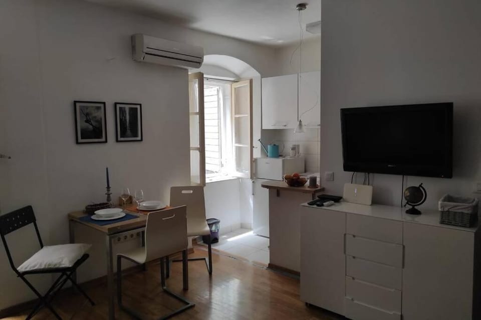 Diocletian's resting nest Apartment in Split