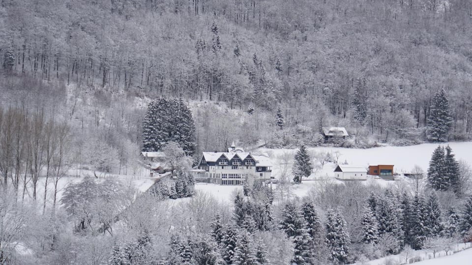 Property building, Winter