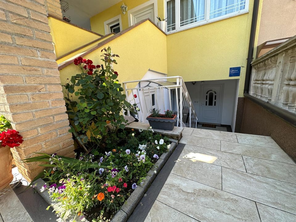 Apartment Petrovski Poreč Apartment in Poreč