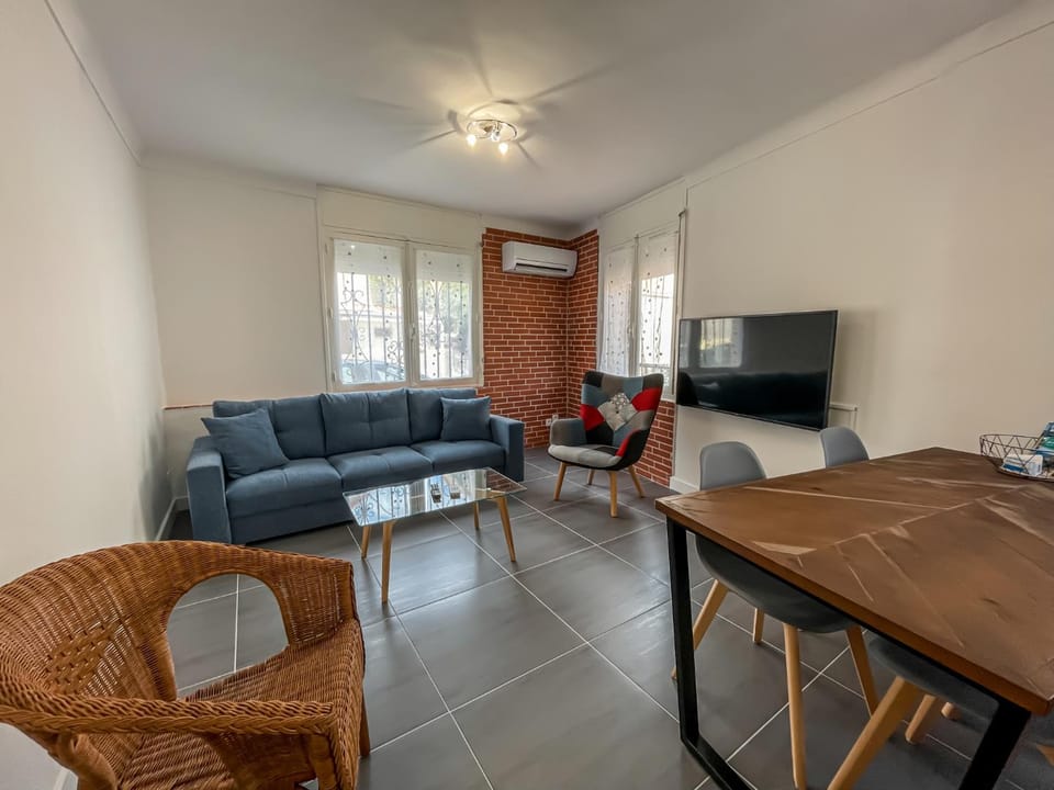 T2 tout équipé à 2 min de la plage ménage inclus 2 Apartment in Port-Vendres