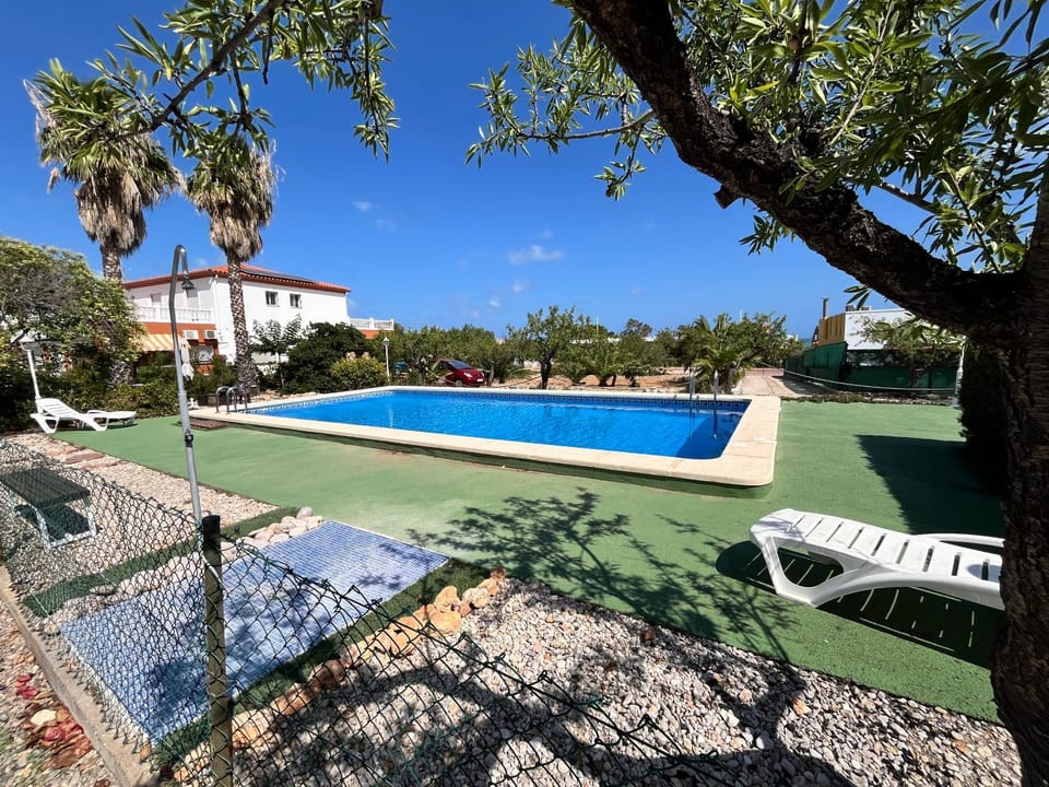 Day, Garden, Garden view, Pool view, Swimming pool, sunbed