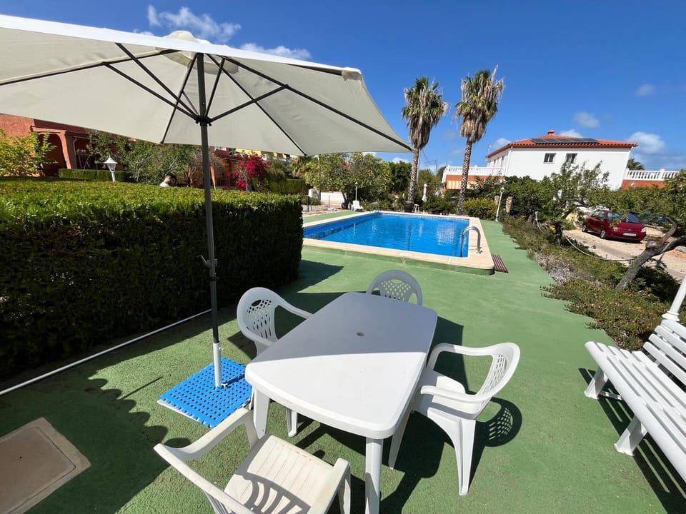 Day, Garden, Garden view, Pool view, Swimming pool, sunbed