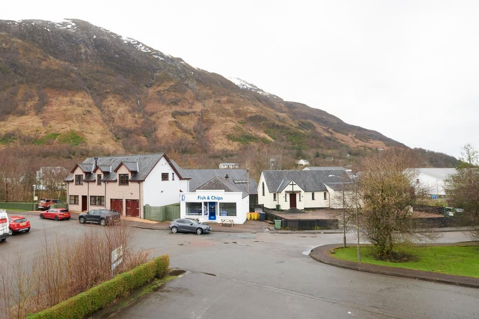 Tailrace Inn Hotel in Kinlochleven