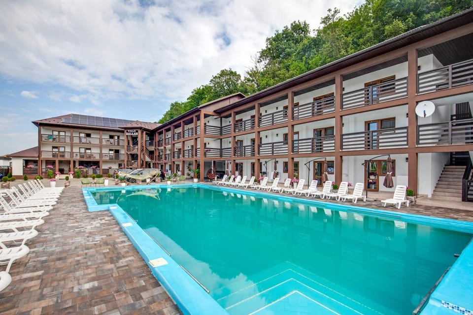 Dallas Hotel in Romania