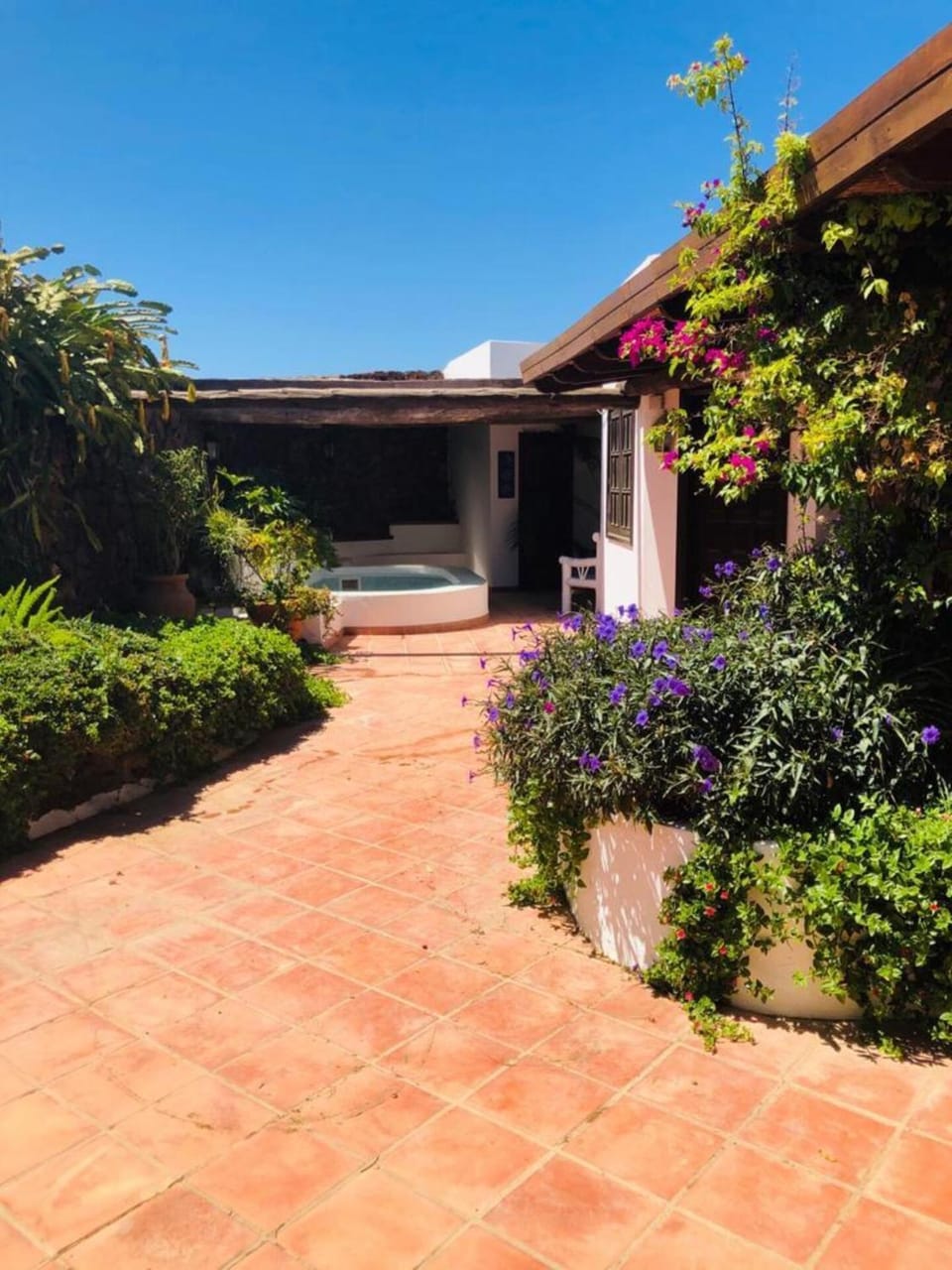 Property building, Garden