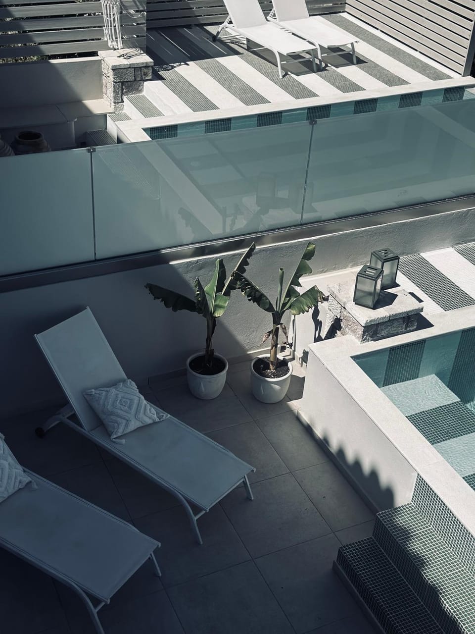 Georgianna's suite with private pool , 'blank suite' House in Messenia