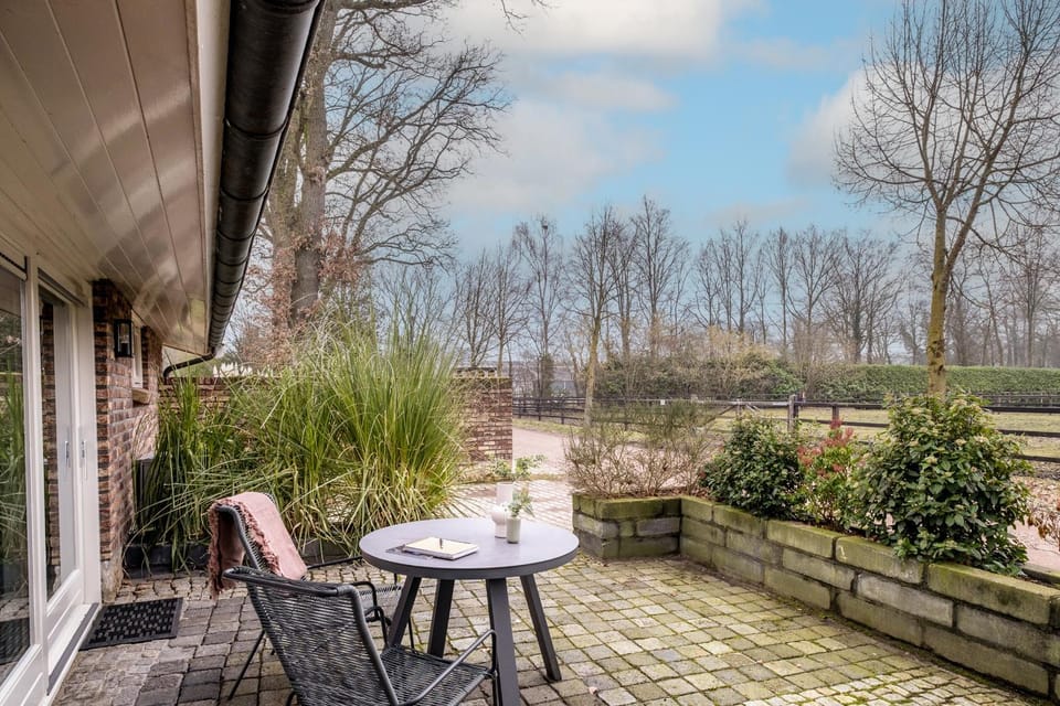 Garden, Balcony/Terrace