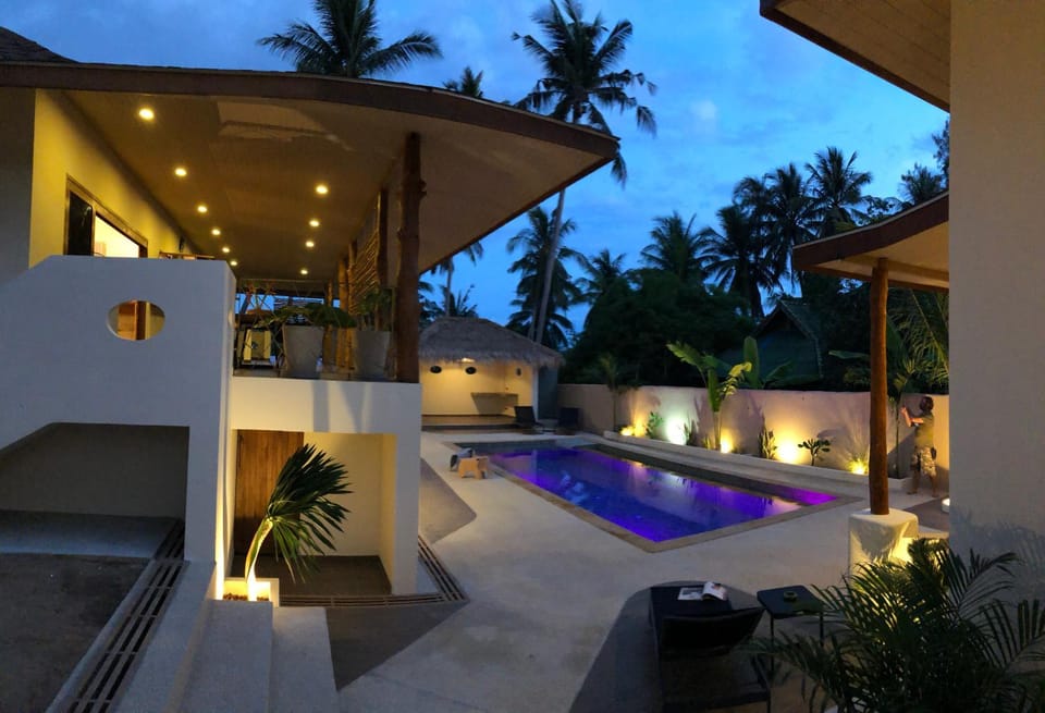 Pool view, Swimming pool