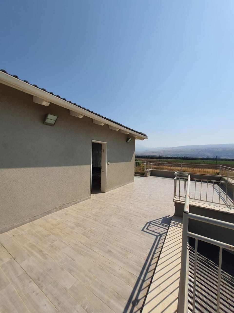 היחידה ליד הנחל עם הנוף לחרמון Apartment in North District