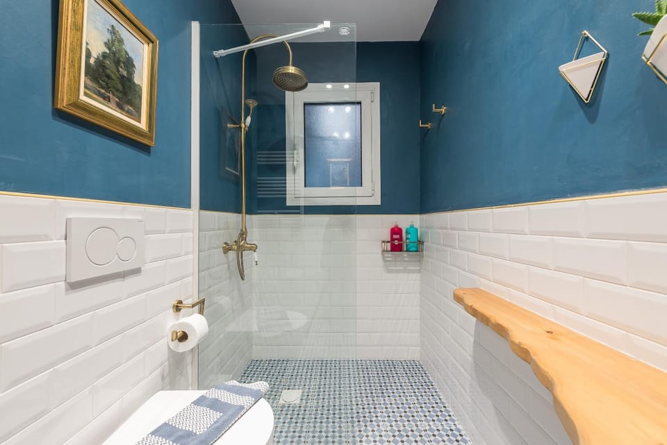 Shower, Bathroom