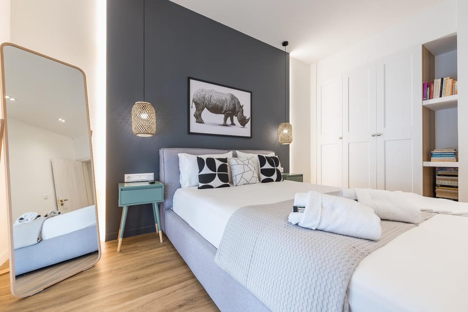Bed, Bedroom