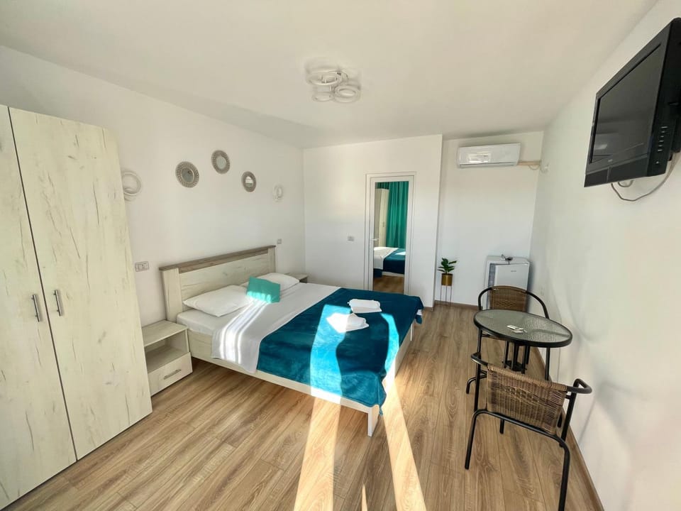 Vila Cochilia Costinesti ULTRACENTRAL 3 stele Bed and Breakfast in Constanța County