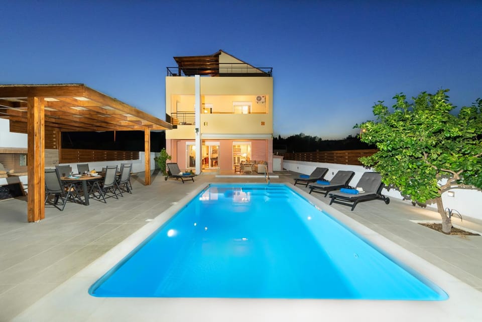 Night, Swimming pool