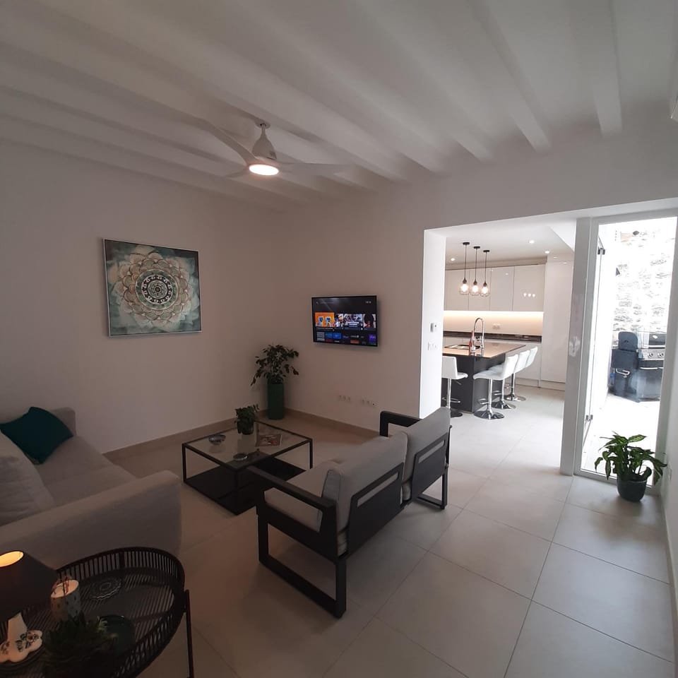 Casa Fénix House in Marina Baixa