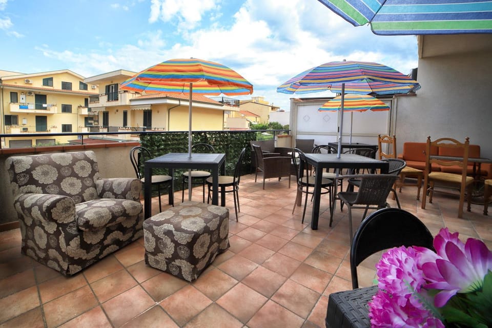 B&B PRINCESS ROOM Bed and Breakfast in Capo d'Orlando