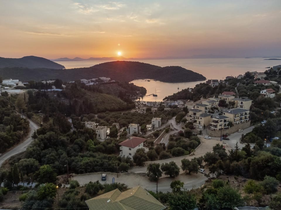 Neighbourhood, Bird's eye view, View (from property/room), Mountain view, Sea view