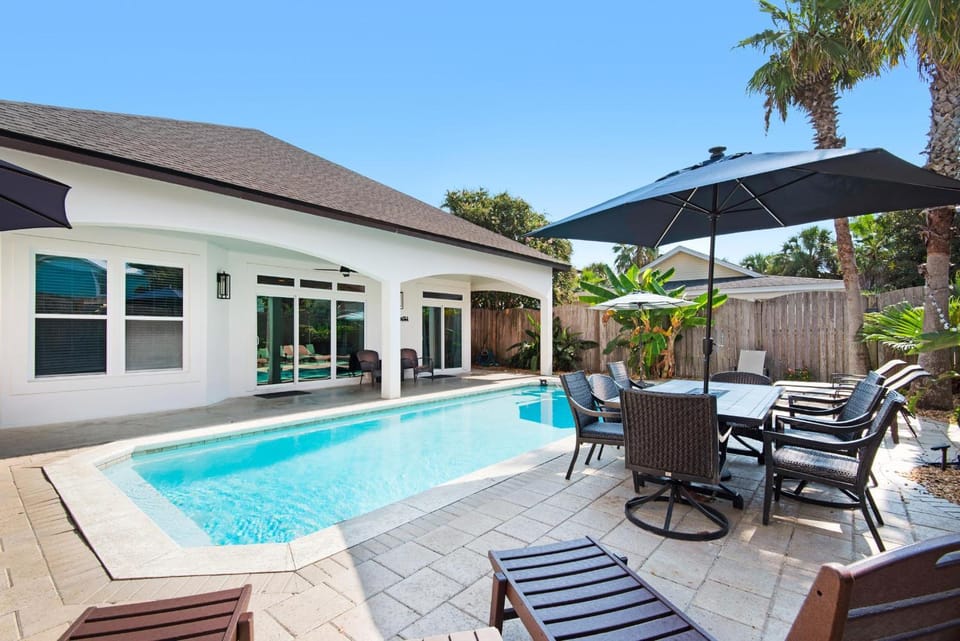 Flamingo Palms House in Miramar Beach