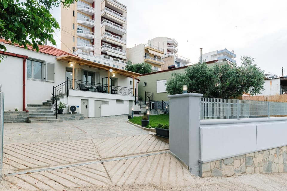 Property building, Facade/entrance