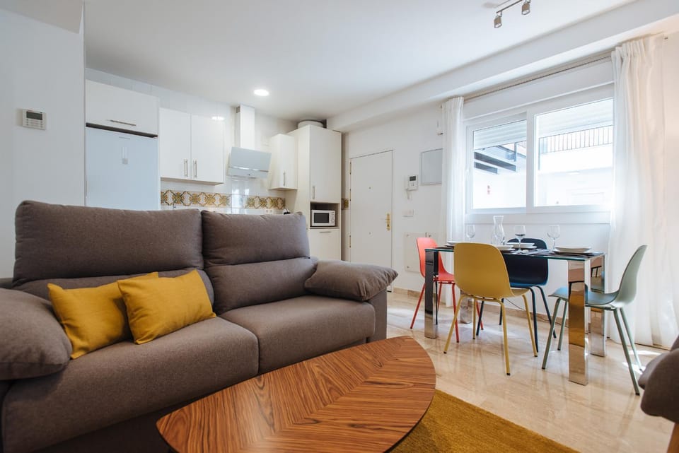 TV and multimedia, Kitchen or kitchenette, Living room, Dining area