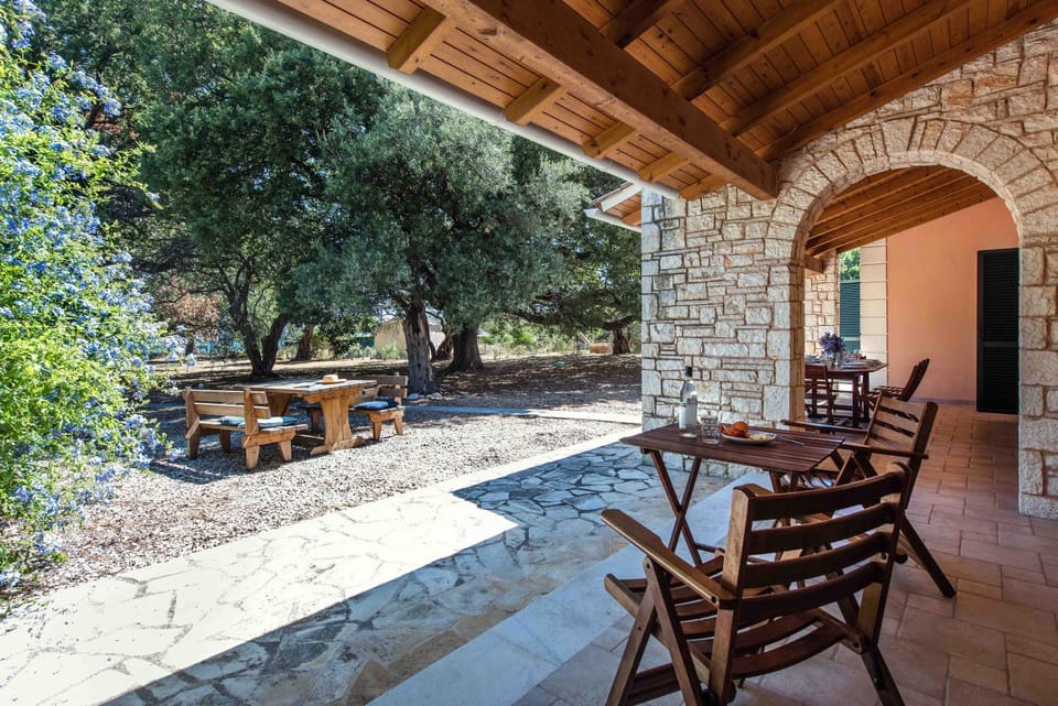 Property building, Garden view