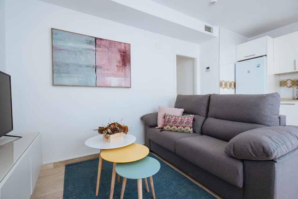 TV and multimedia, Kitchen or kitchenette, Living room