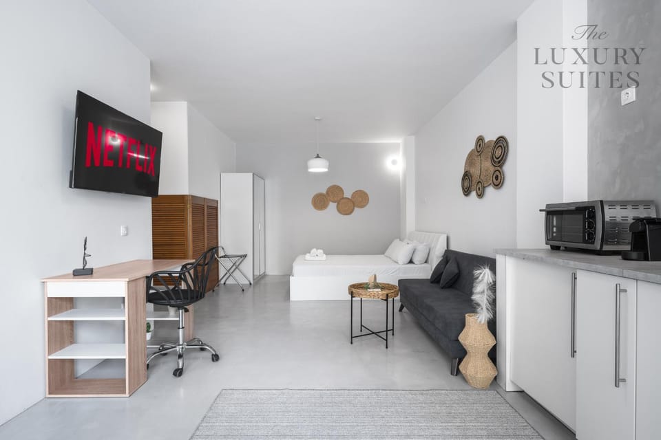 TV and multimedia, Kitchen or kitchenette