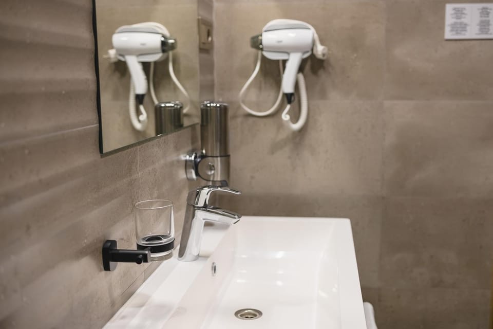 Bathroom, heating