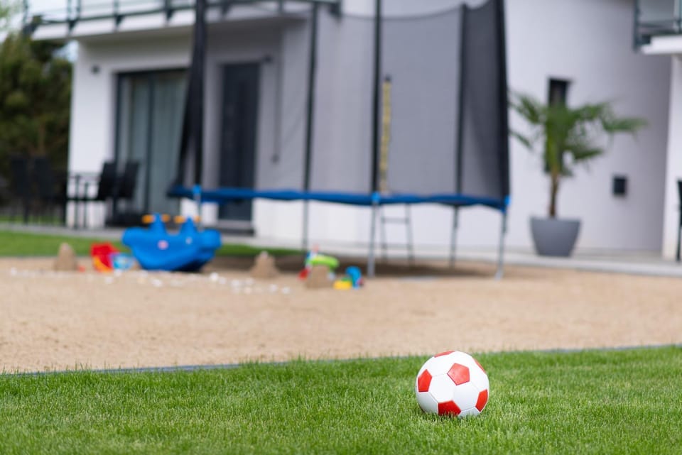 Day, Natural landscape, Children play ground, Children play ground, Garden, Beach, Beach, Garden view