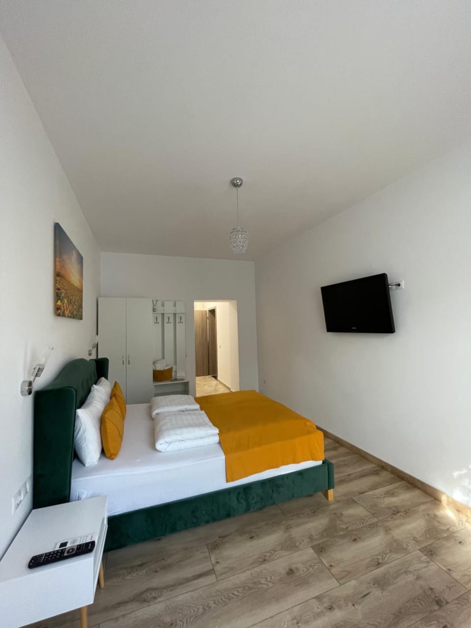 Bed, TV and multimedia, Bedroom, furniture, air conditioner