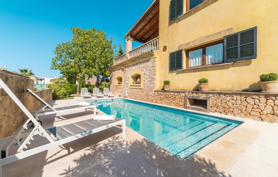Property building, Pool view, Swimming pool