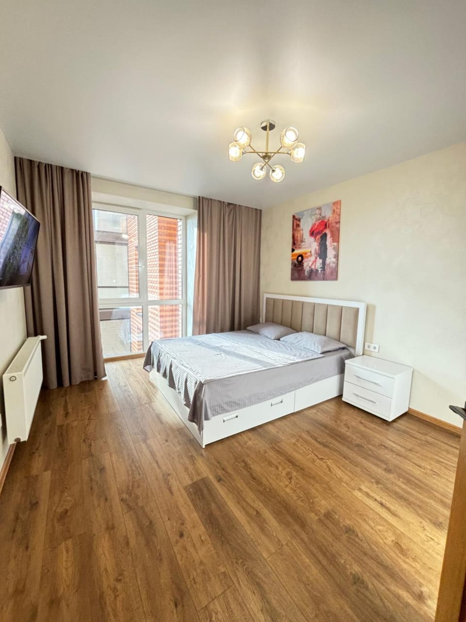 Апартаменти в ЖК Яровиця біля ТРЦ Промінь Apartment in Ukraine