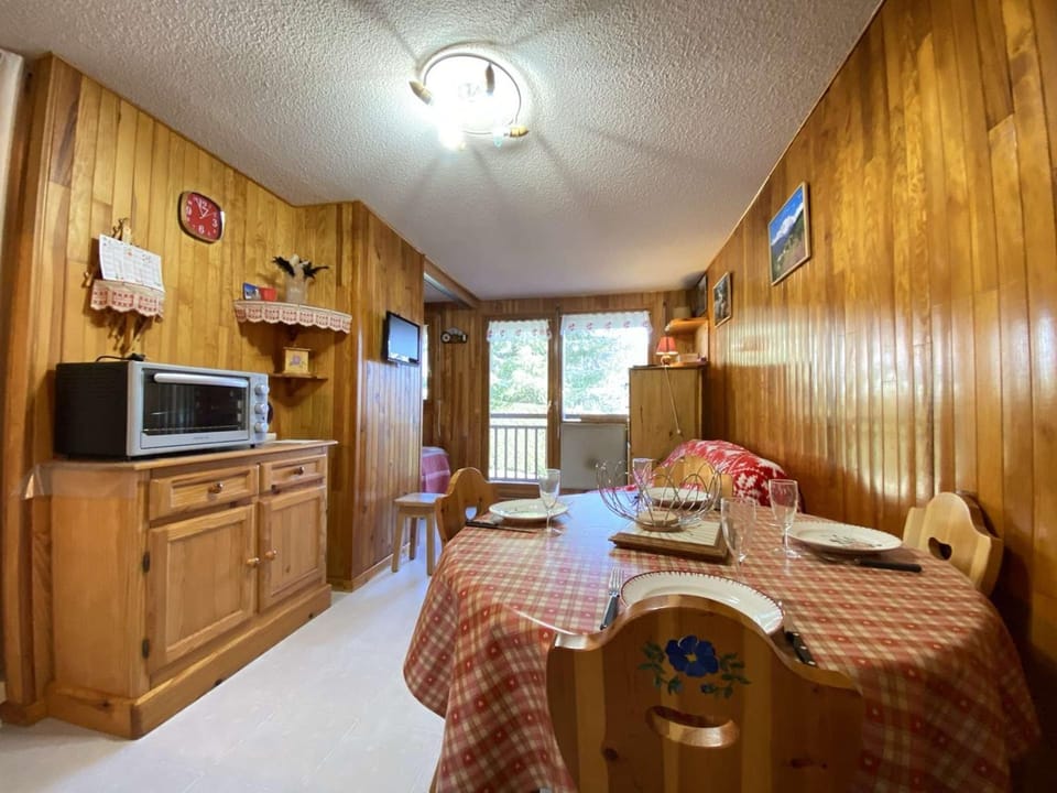 Appartement cosy 6 pers, Praz-sur-Arly, navette gratuite, parking, animaux admis - FR-1-603-43 Apartment in Haute-Savoie