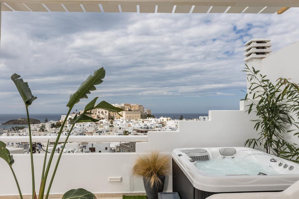 Day, Hot Tub, Balcony/Terrace, Sea view