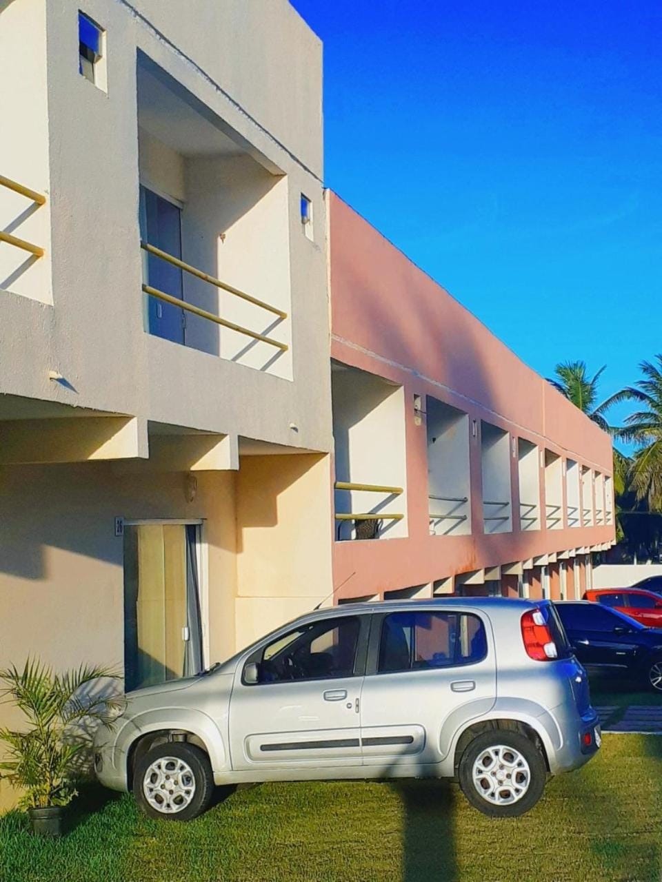 Property building, Facade/entrance, Parking