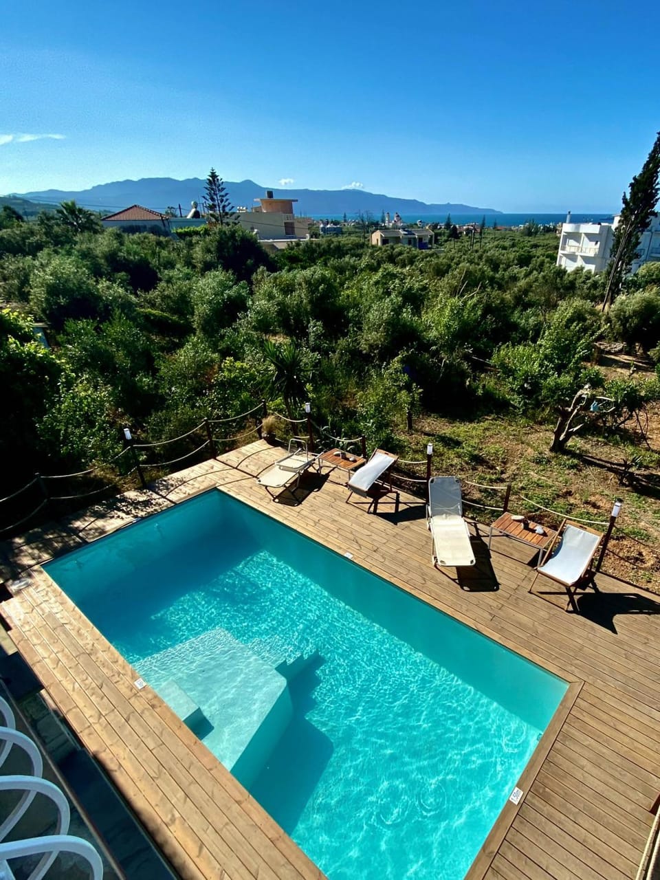 Momentum Θ House in Crete