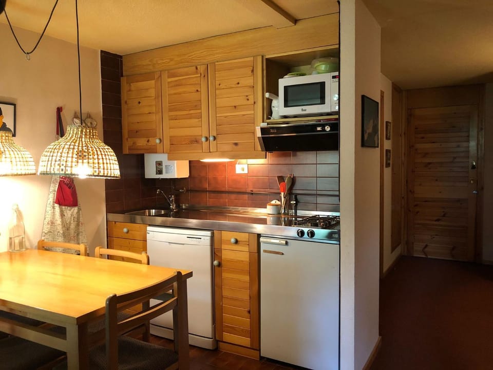 CHECK-IN CASAS Cerler 3F Apartment in Catalonia