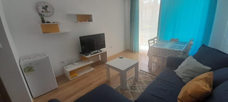 Chateau Aheloy 2, apartment with sea view Apartment in Burgas Province