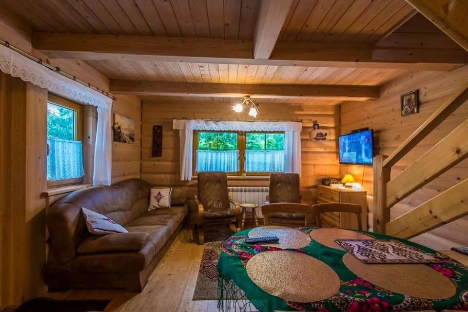 Living room, Photo of the whole room, Dining area