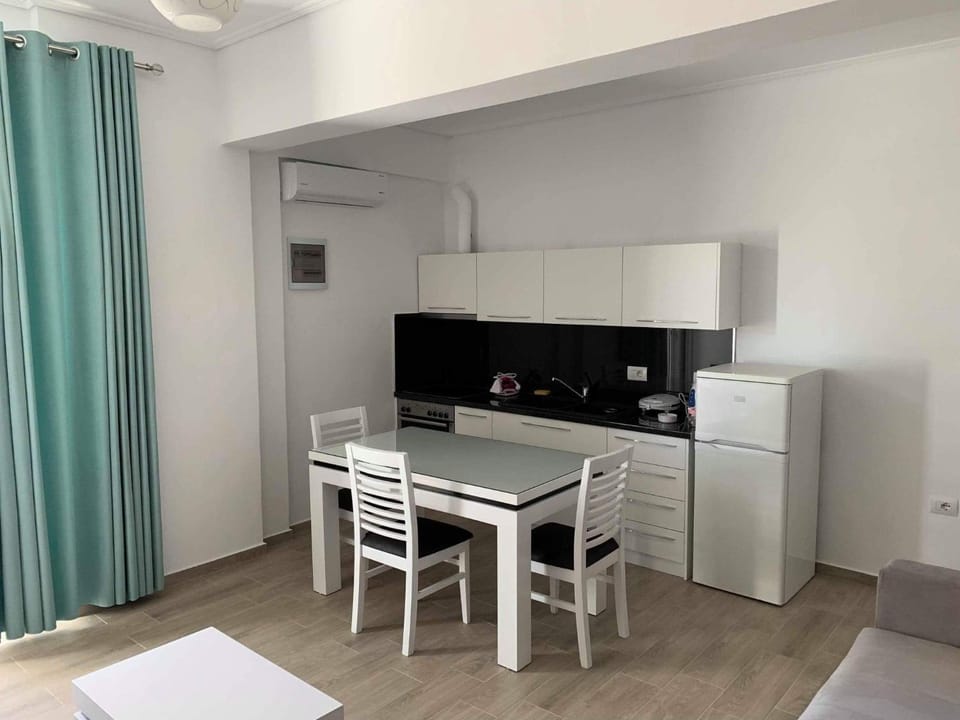 Villa Kristiana Apartment in Sarandë