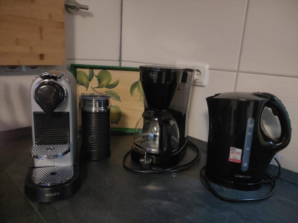Coffee/tea facilities