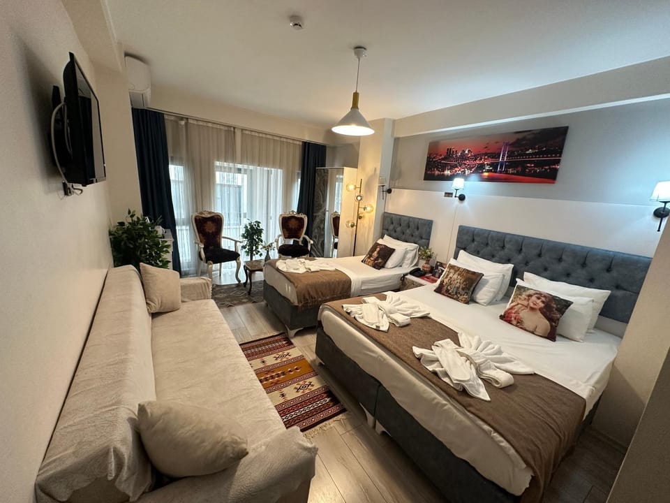 Photo of the whole room