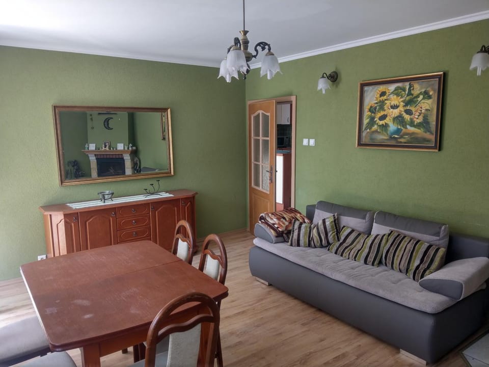 Pokoje Ustka Pogodna 12 Bed and Breakfast in Pomeranian Voivodeship