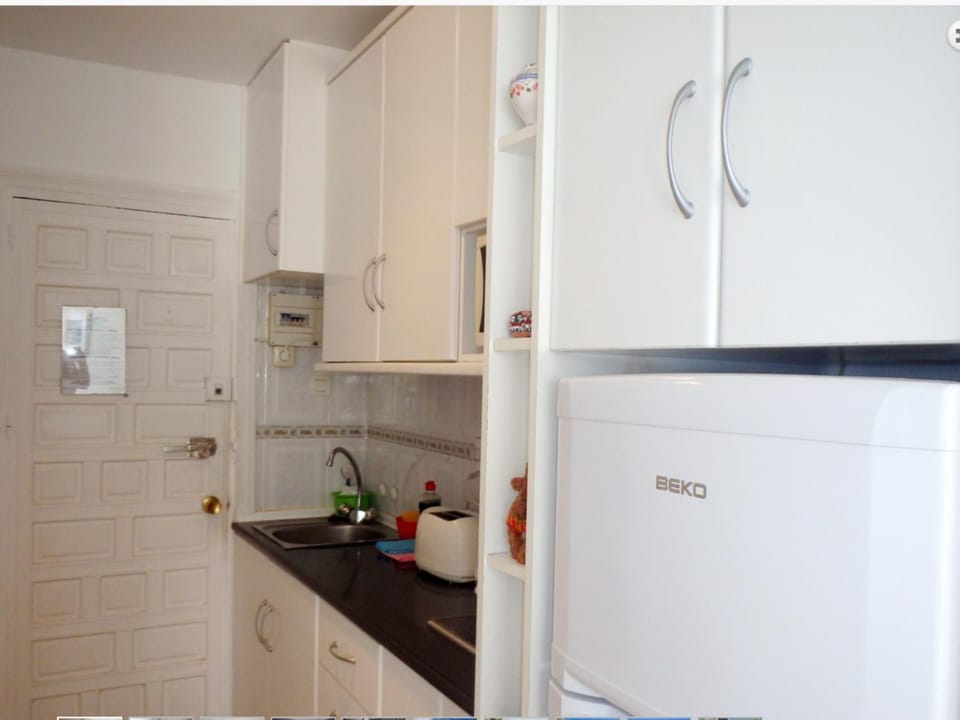 APARTAMENTO TORRESOL NSFC studio TORRECILLA NERJA Apartment in Nerja