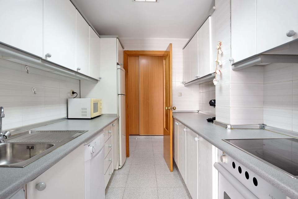 Kitchen or kitchenette, Living room