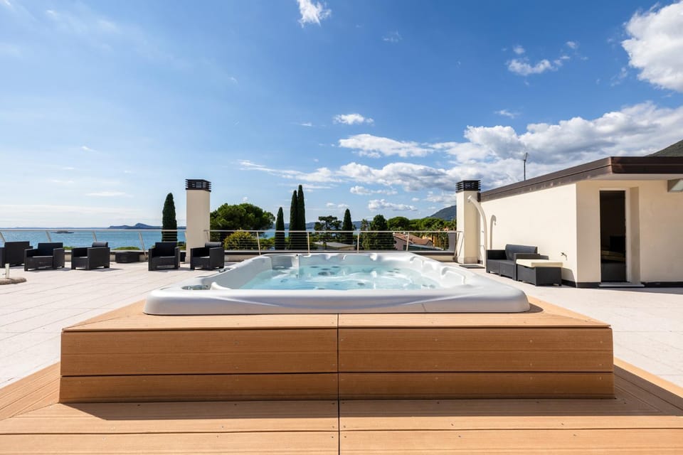 Corte Fasanella 31 - Gardagate Apartment in Lake Garda