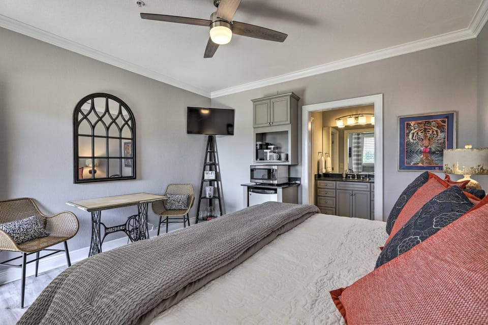 Cozy Auburn Studio < 1 Mile to University! Apartment in Auburn