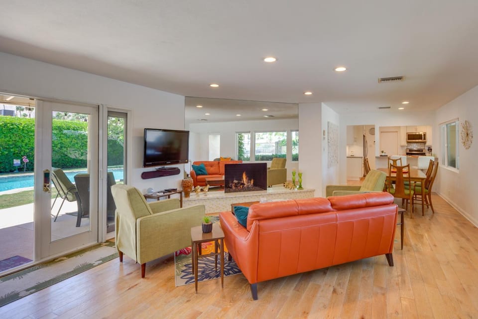 Patio, Pool & Mountain Views: Palm Springs Home! House in Palm Springs
